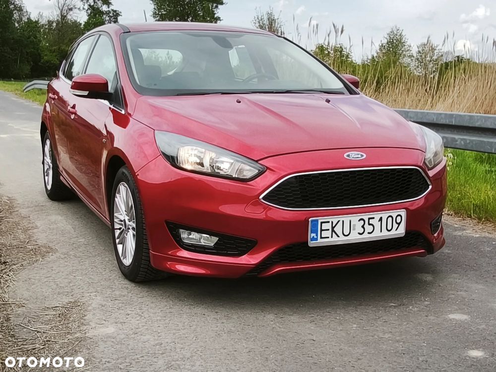 Ford Focus 1.5 EcoBlue Start-Stopp-System ST-LINE DESIGN - 7