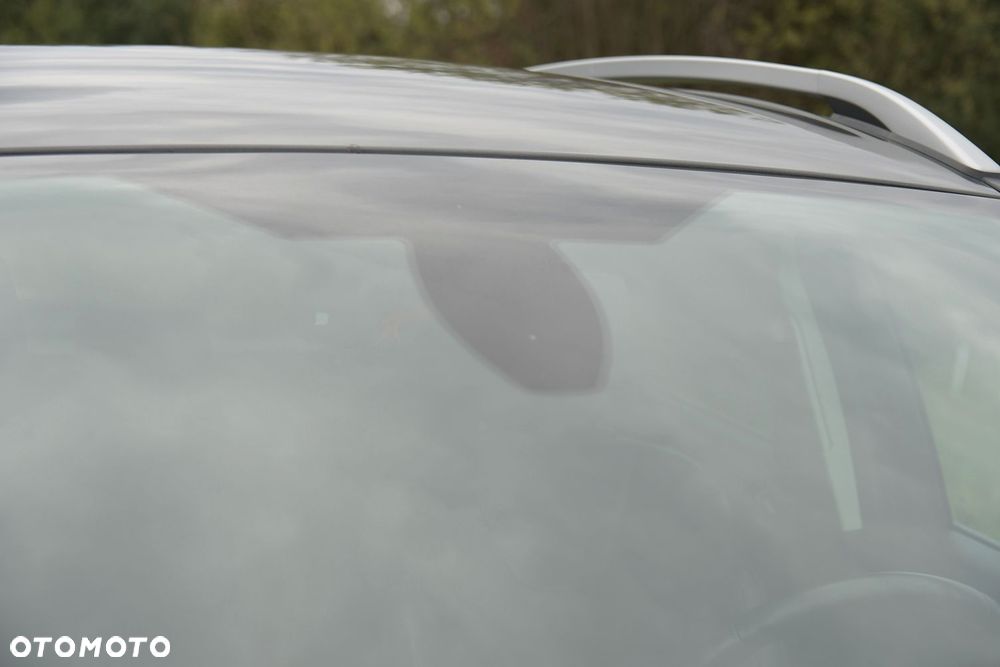 Ford Kuga 2.0 TDCi 4x4 Titanium - 20