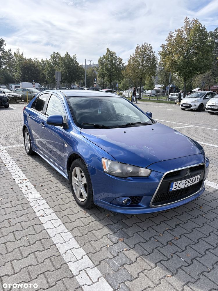 Mitsubishi Lancer