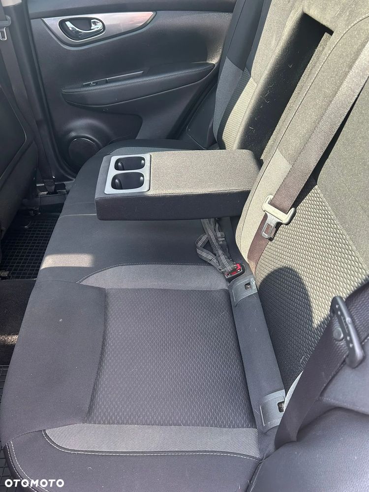 Nissan Qashqai 1.3 DIG-T Acenta - 8