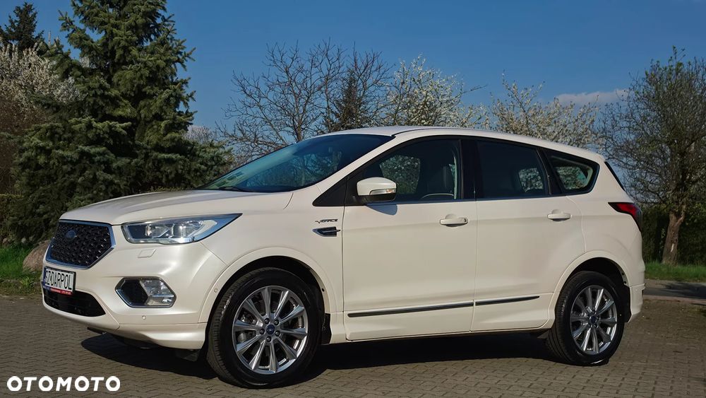 Ford Kuga - 12