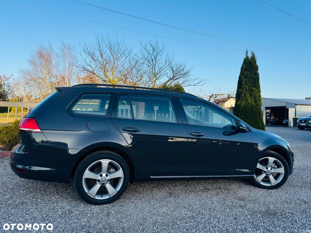 Volkswagen Golf 1.6 TDI BlueMotion Technology Comfortline - 29