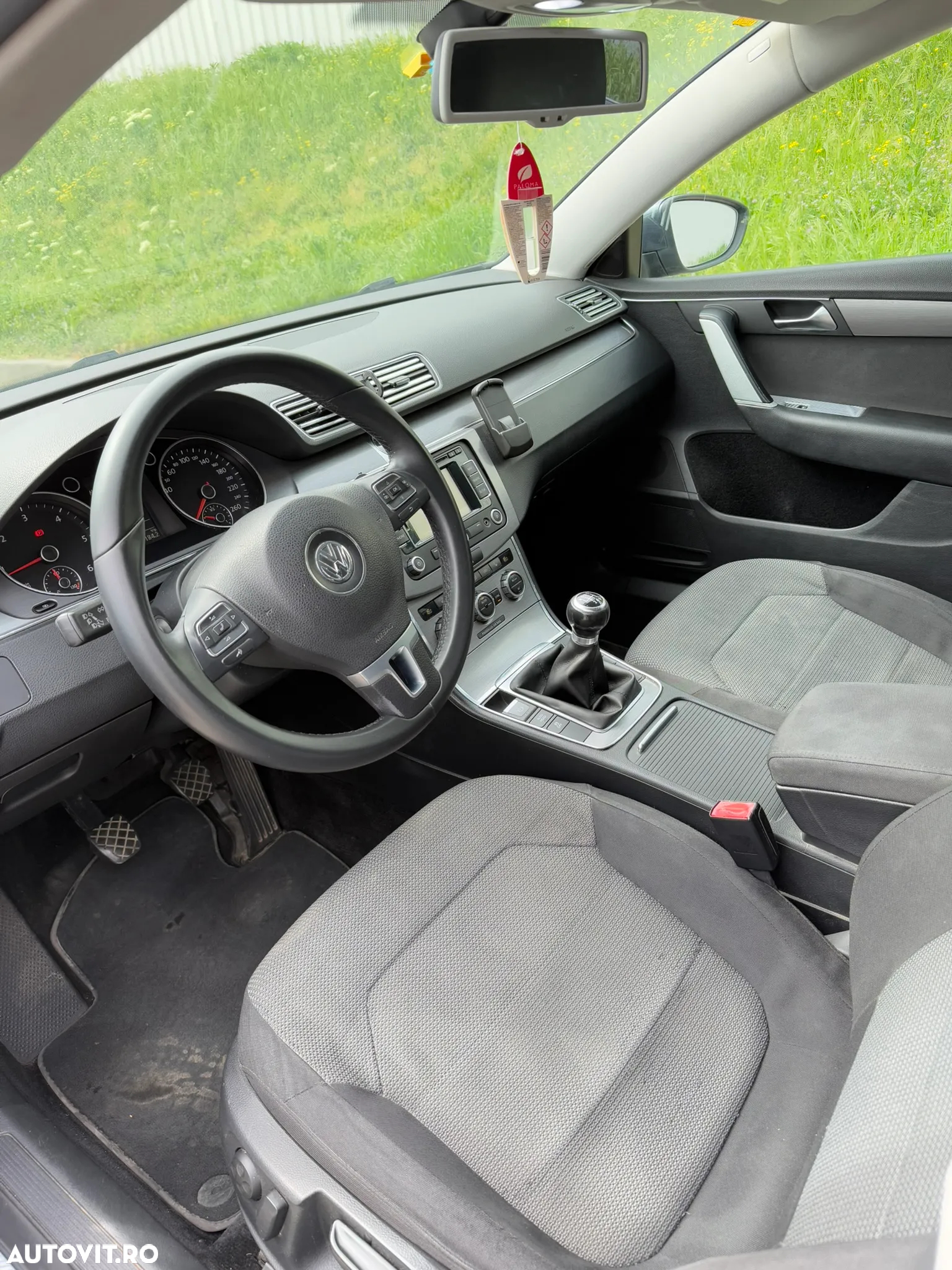 Volkswagen Passat Variant 2.0 TDI BlueMotion Technology Highline - 10