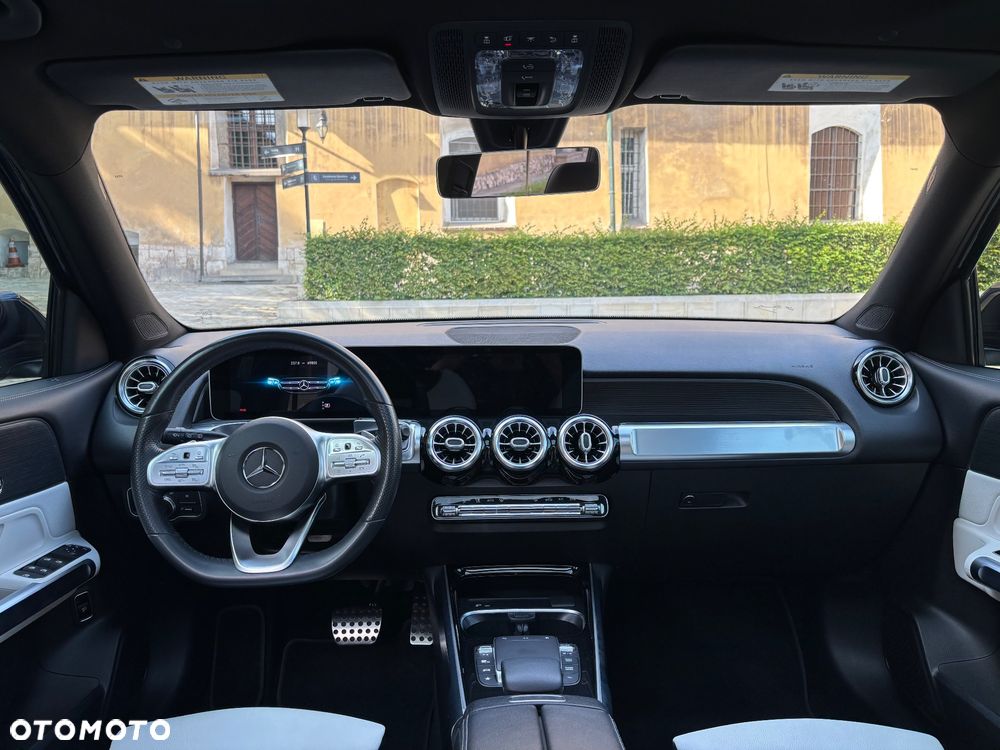 Mercedes-Benz GLB 250 8G-DCT AMG Line - 26