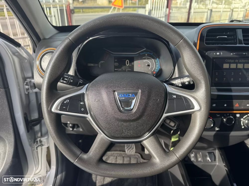 Dacia Spring - 15