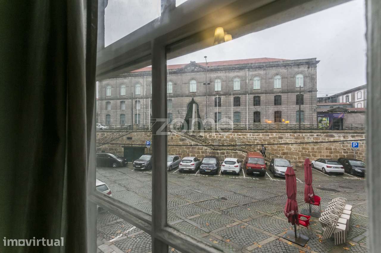 Prédio (á Alfandega) - Porto - Grande imagem: 5/44
