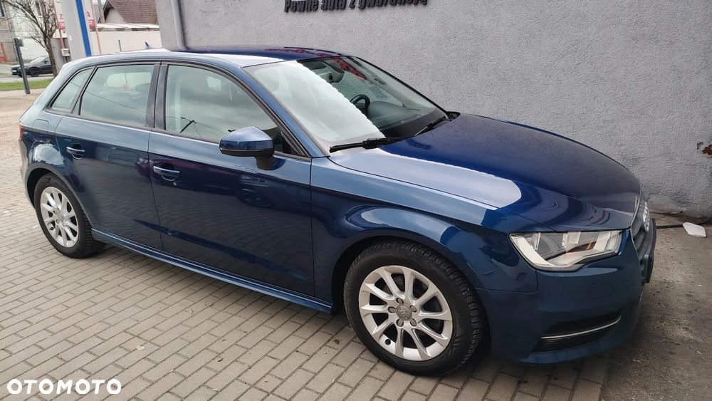 Audi A3 Sportback 1.6 TDI - 12