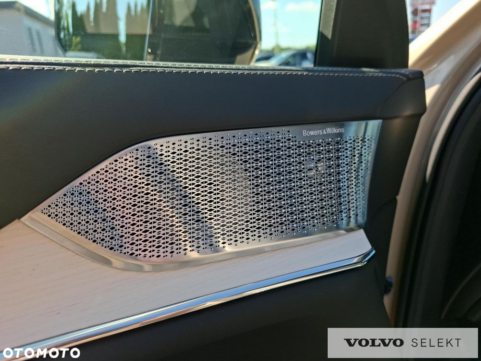 Volvo EX90 - 19