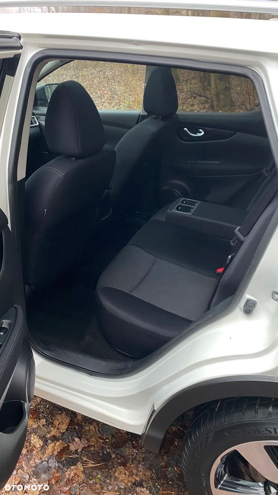 Nissan Qashqai - 11