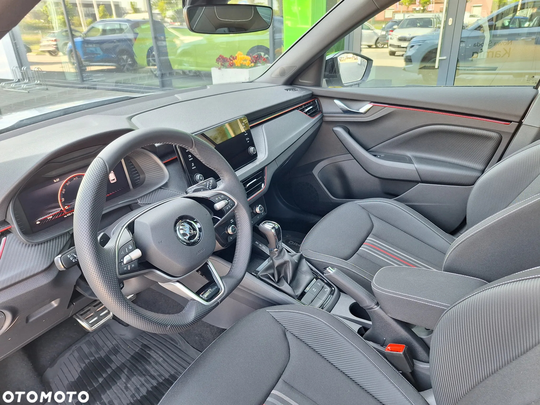 Skoda Kamiq 1.5 TSI Monte Carlo DSG - 9