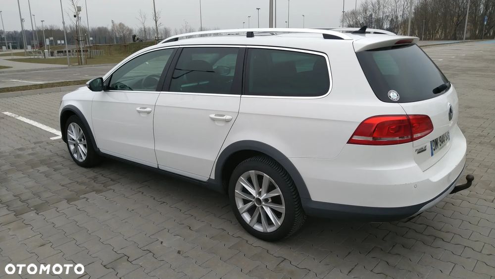 Volkswagen Passat Alltrack - 13