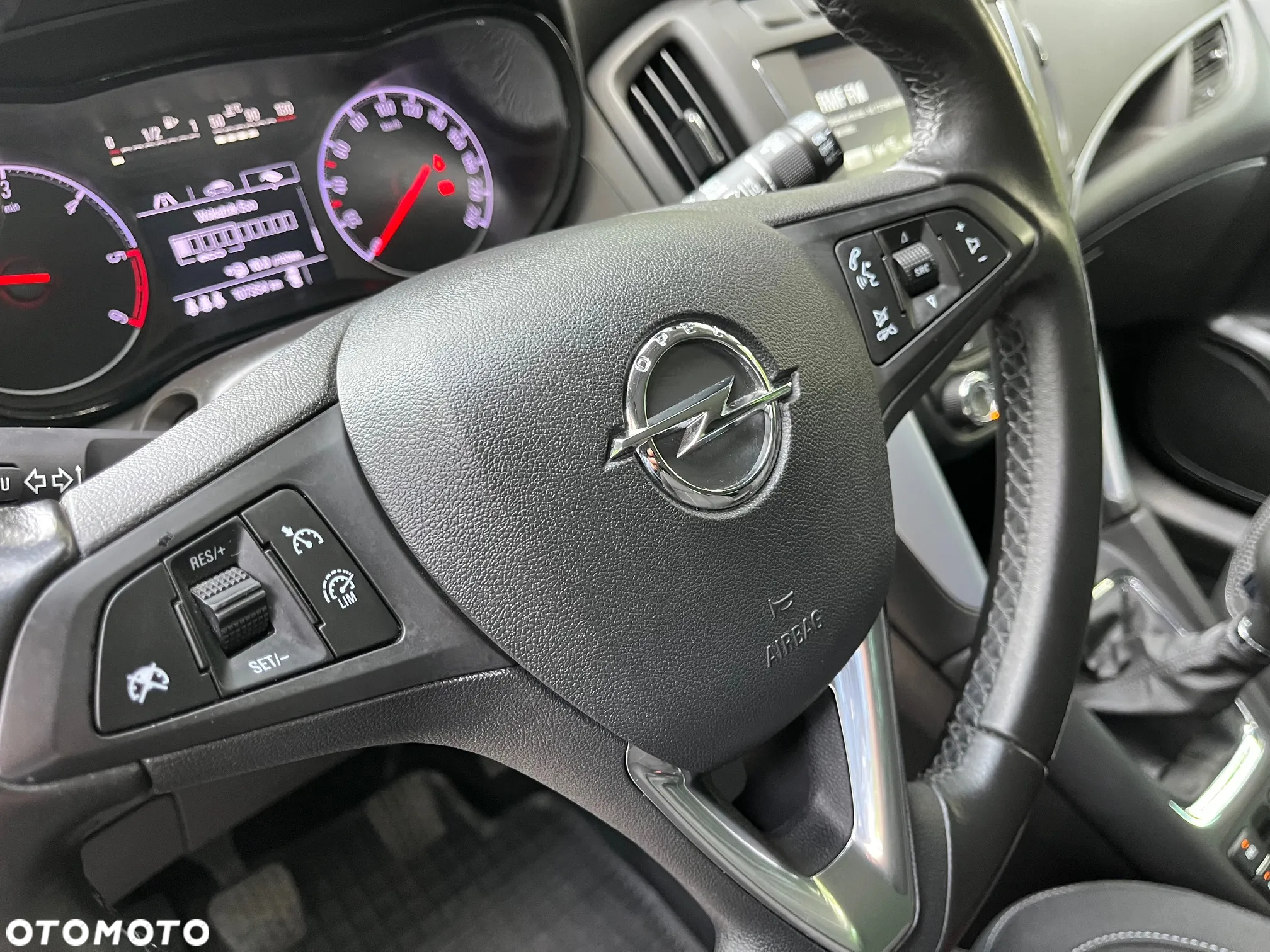 Opel Zafira 2.0 CDTI Enjoy EcoFLEX S&S - 24