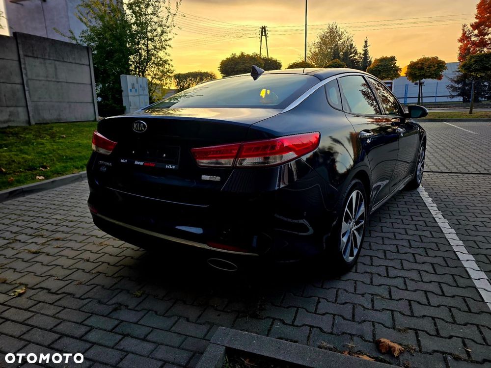 Kia Optima - 4