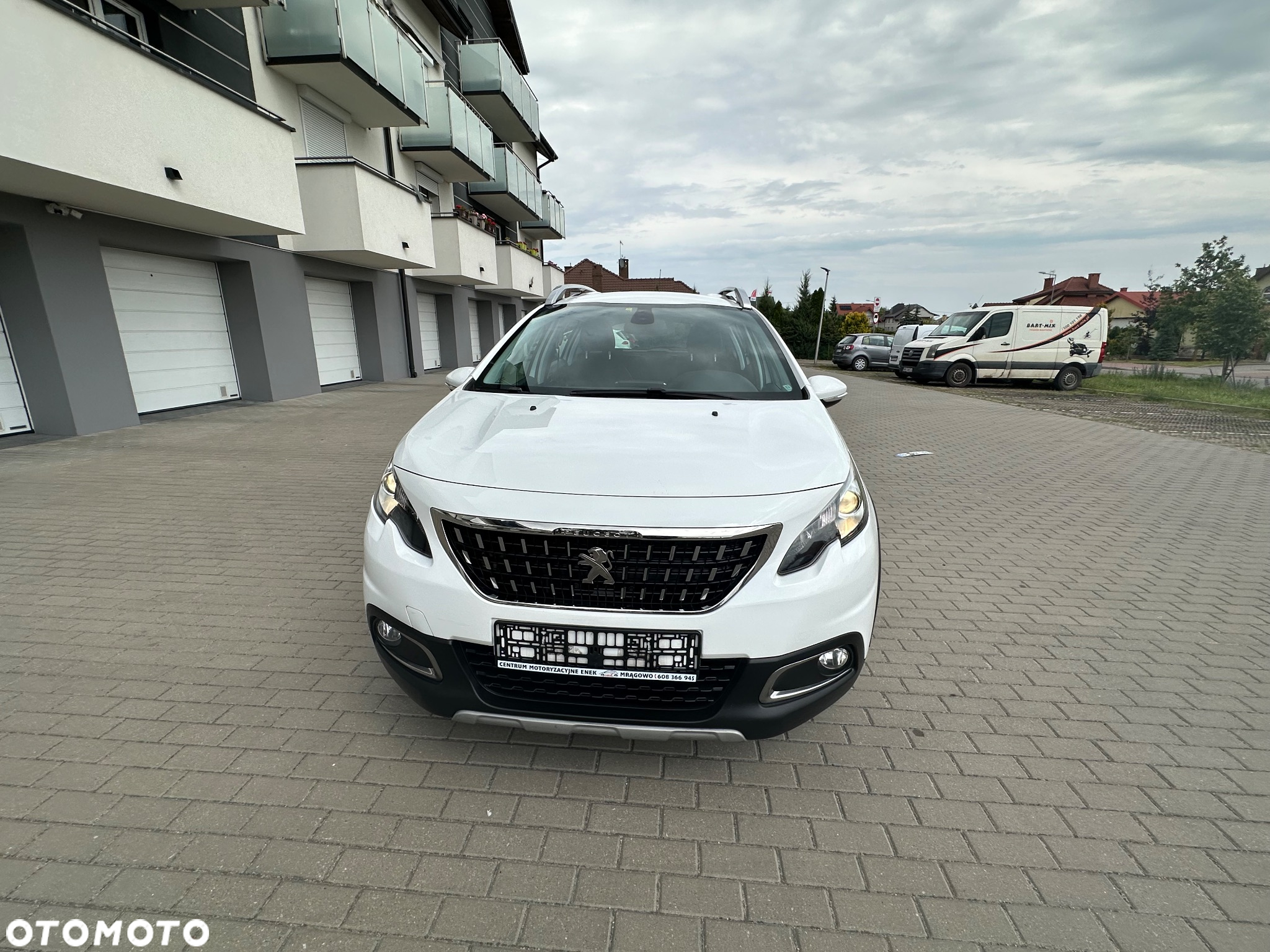 Peugeot 2008 1.6 BlueHDi Allure - 14