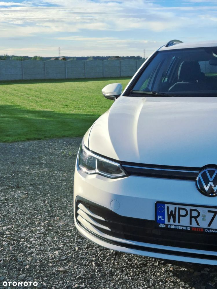 Volkswagen Golf 2.0 TDI Life - 16
