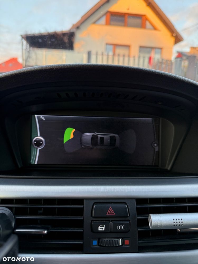 BMW Seria 3 330d xDrive M Sport Edition - 24