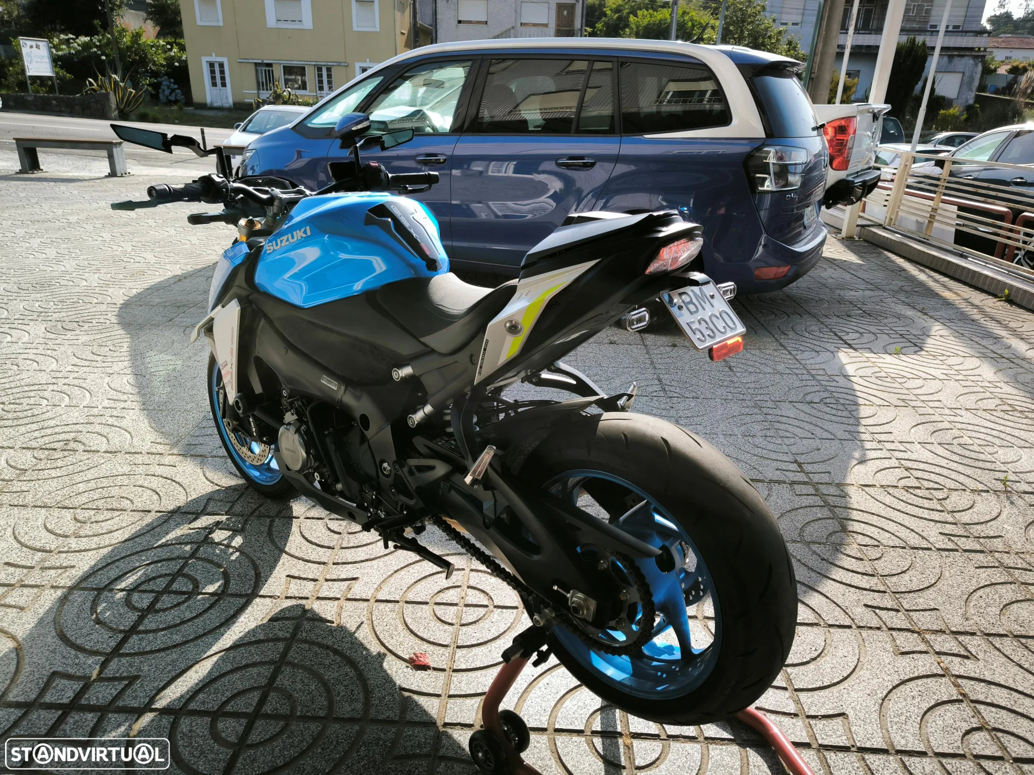Suzuki GSX S 1000 Leo Vince - 6