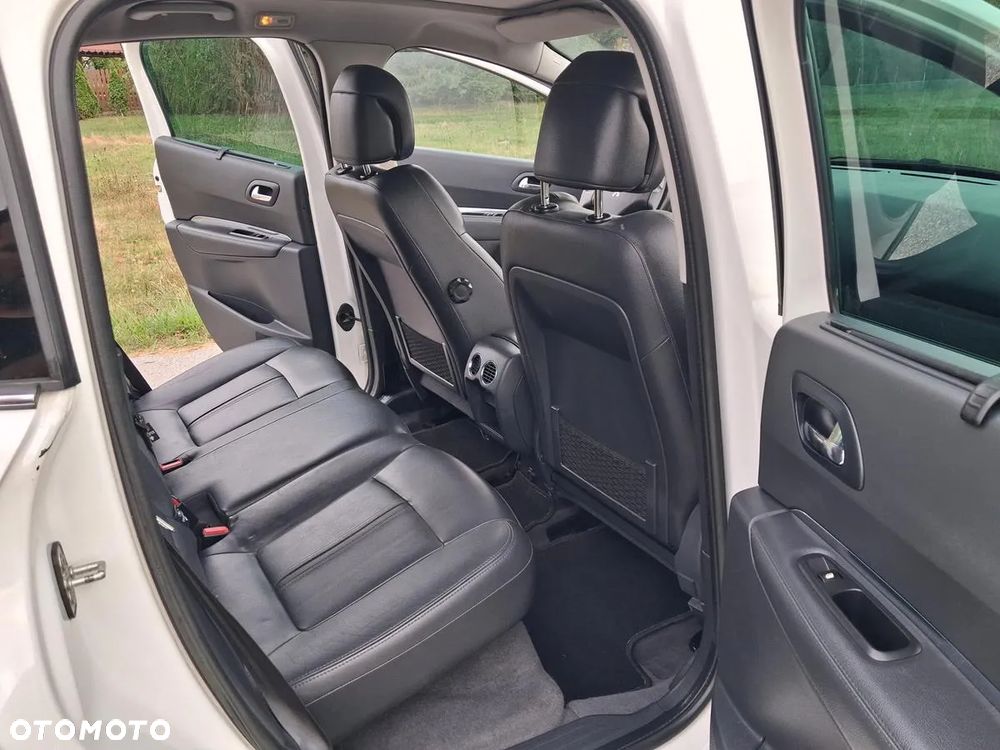 Peugeot 3008 1.6 Premium - 27