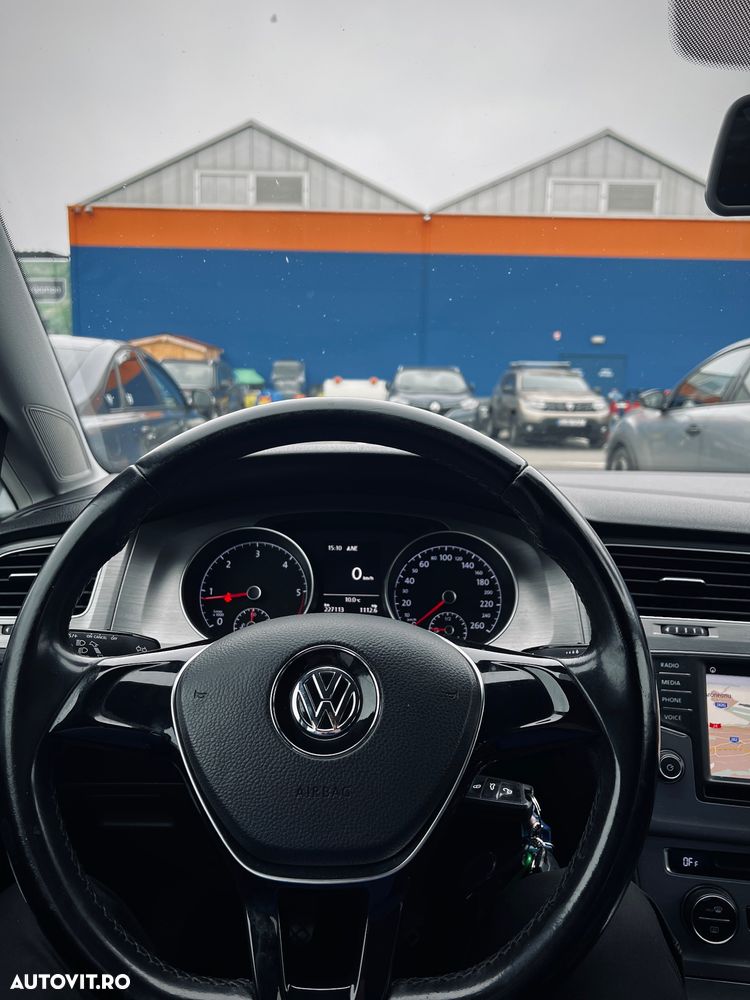 Volkswagen Golf 1.6 TDI BlueMotion Comfortline - 5