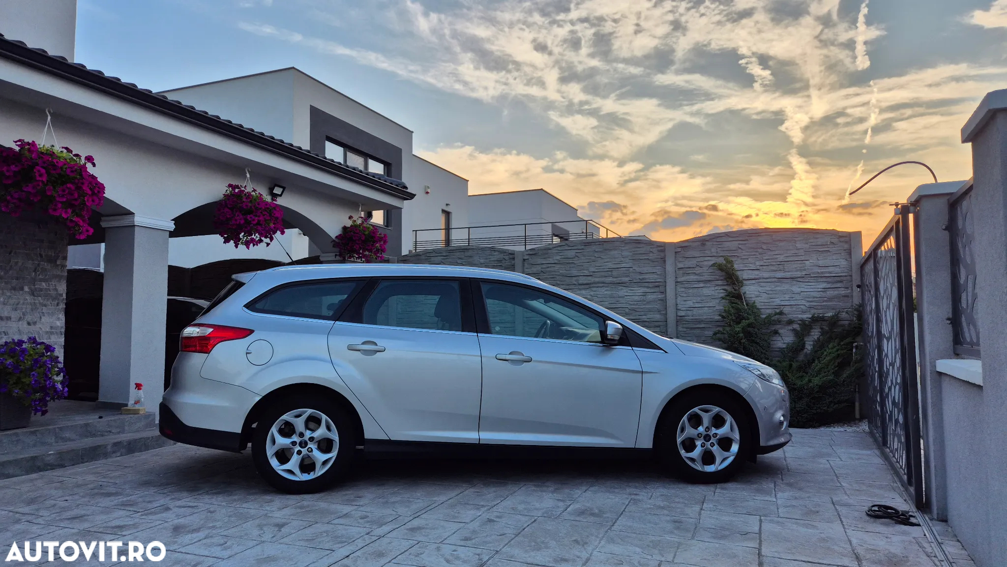 Ford Focus 1.6 TDCi DPF Start-Stopp-System Titanium - 9