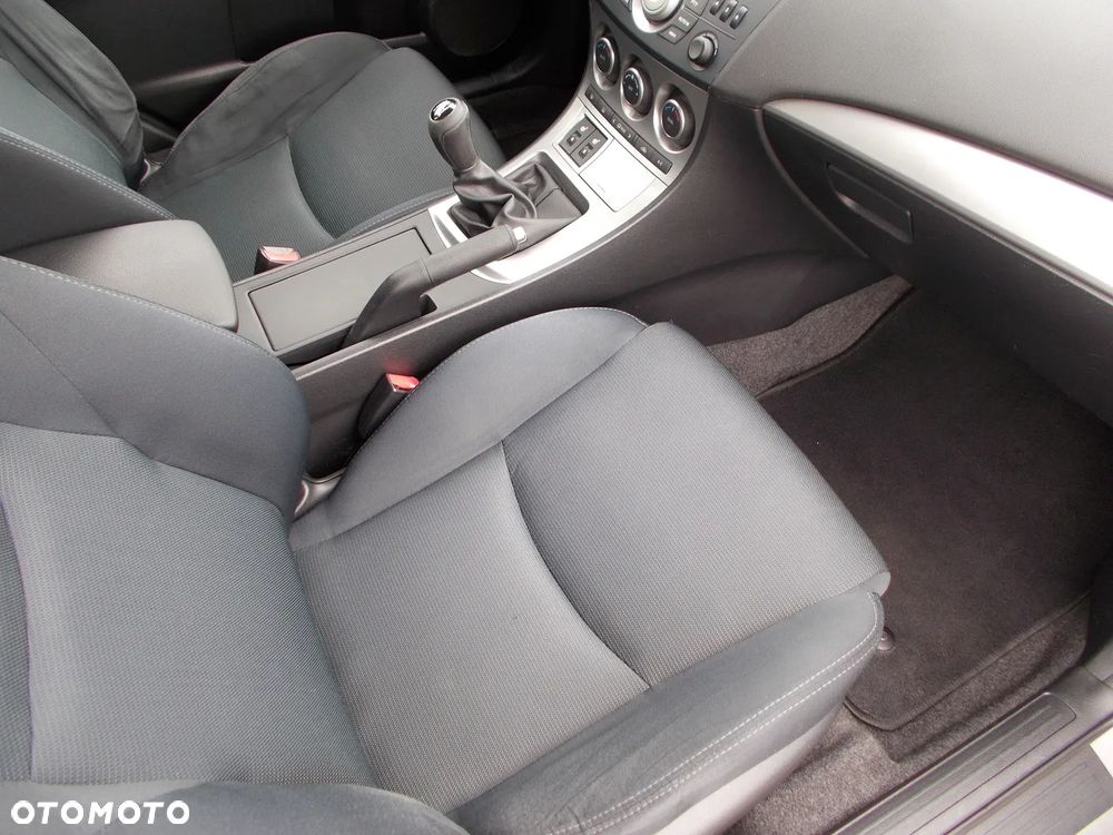 Mazda 3 1.6 MZR Active - 12