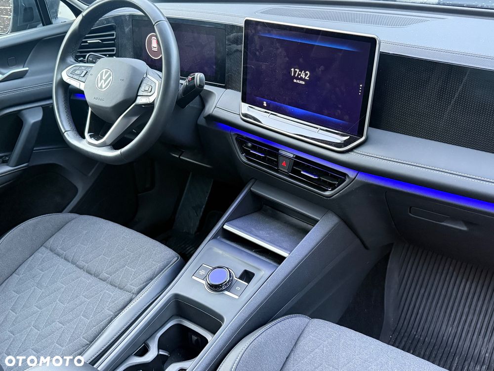 Volkswagen Tiguan - 4