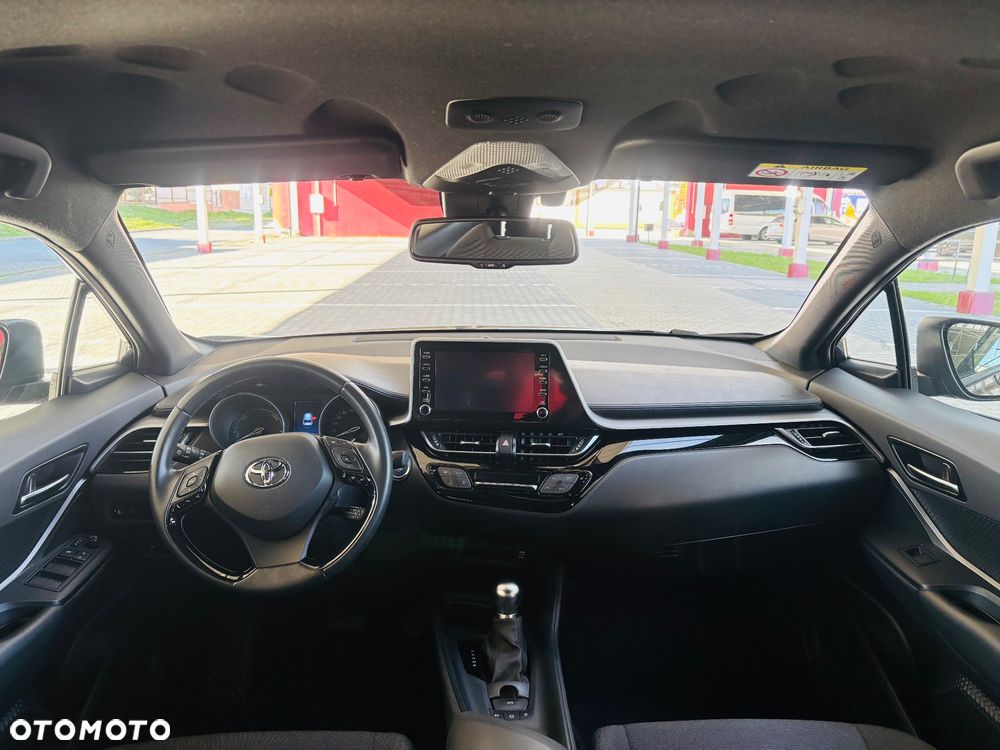 Toyota C-HR - 8