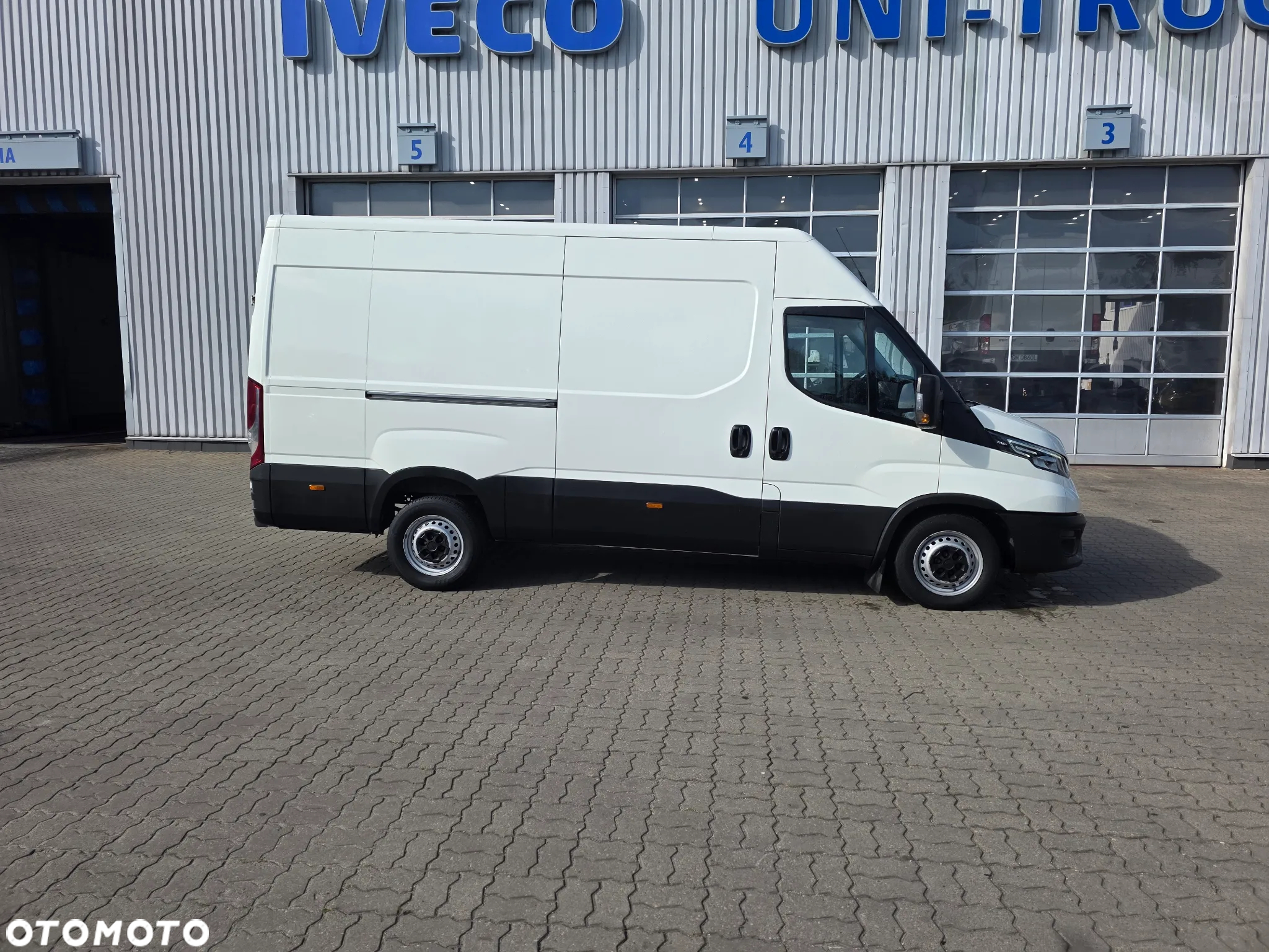 Iveco 35S16A8V L3H2 Automat Średniak Krajowy Ledy - 6