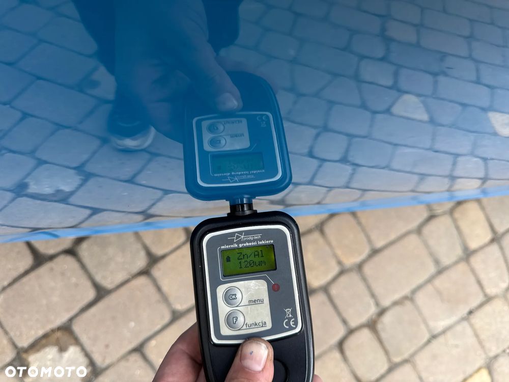 Volvo V40 D4 Drive-E R-Design Summum - 33