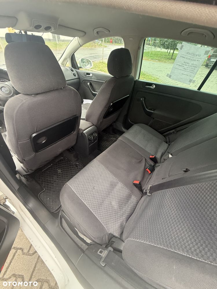 Volkswagen Golf Plus 2.0 TDI Highline - 11