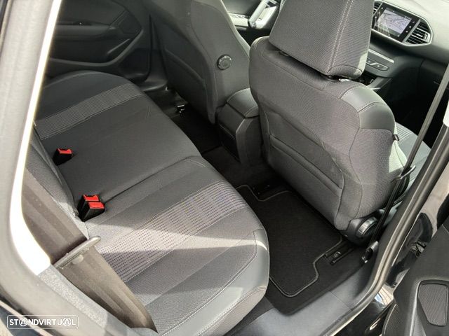Peugeot 308 SW 1.5 BlueHDi Allure Pack - 21