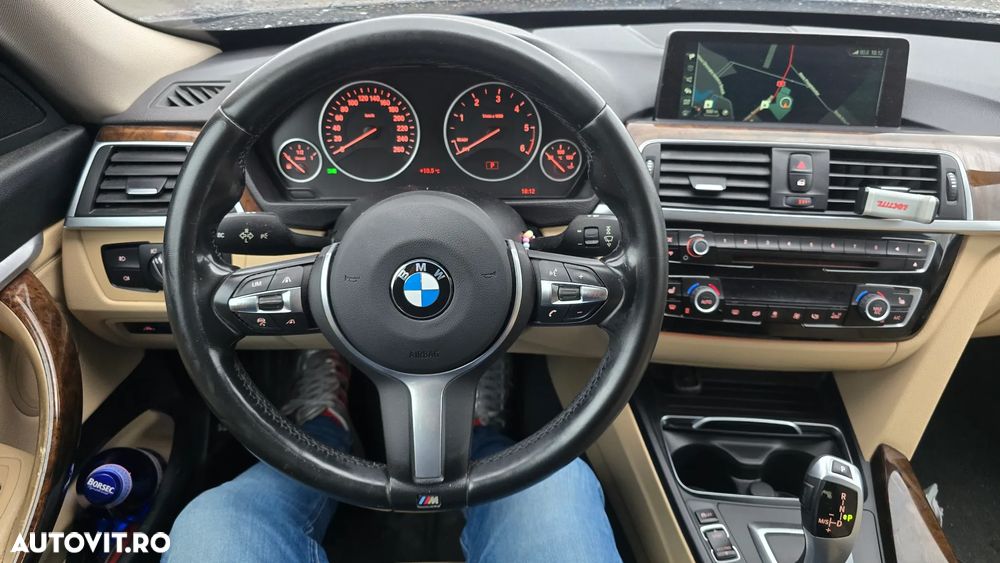 BMW Seria 3 325d Aut. Luxury Line - 1