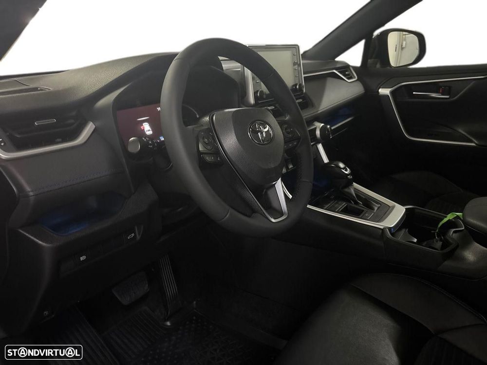 Toyota RAV4 2.5 HDF Square Collection - 13
