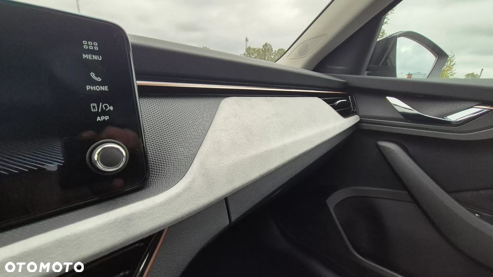 Skoda Kamiq 1.0 TSI Drive DSG - 9