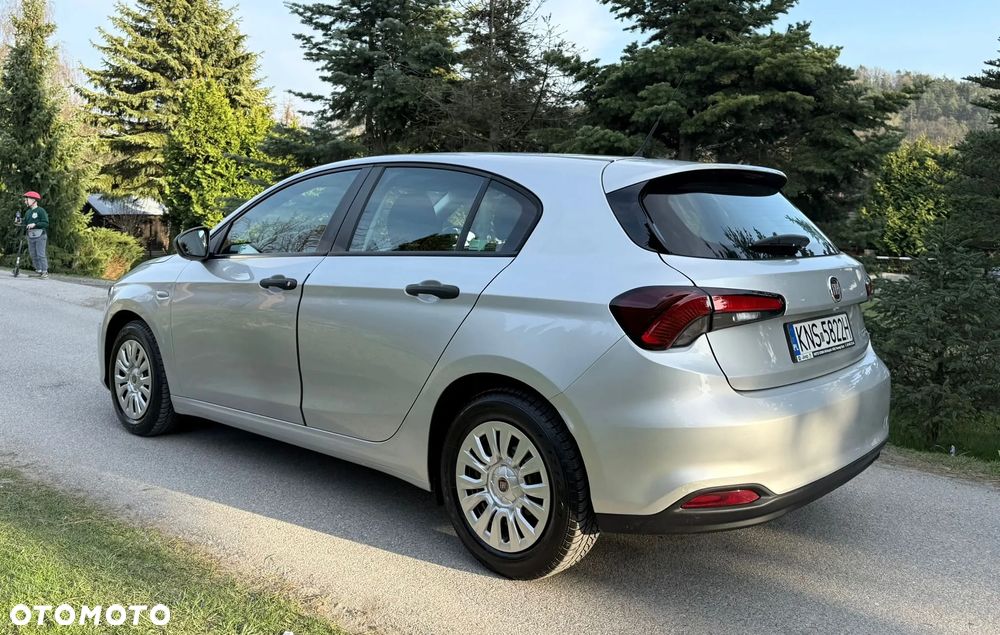 Fiat Tipo 1.4 T-Jet 16v Lounge - 11