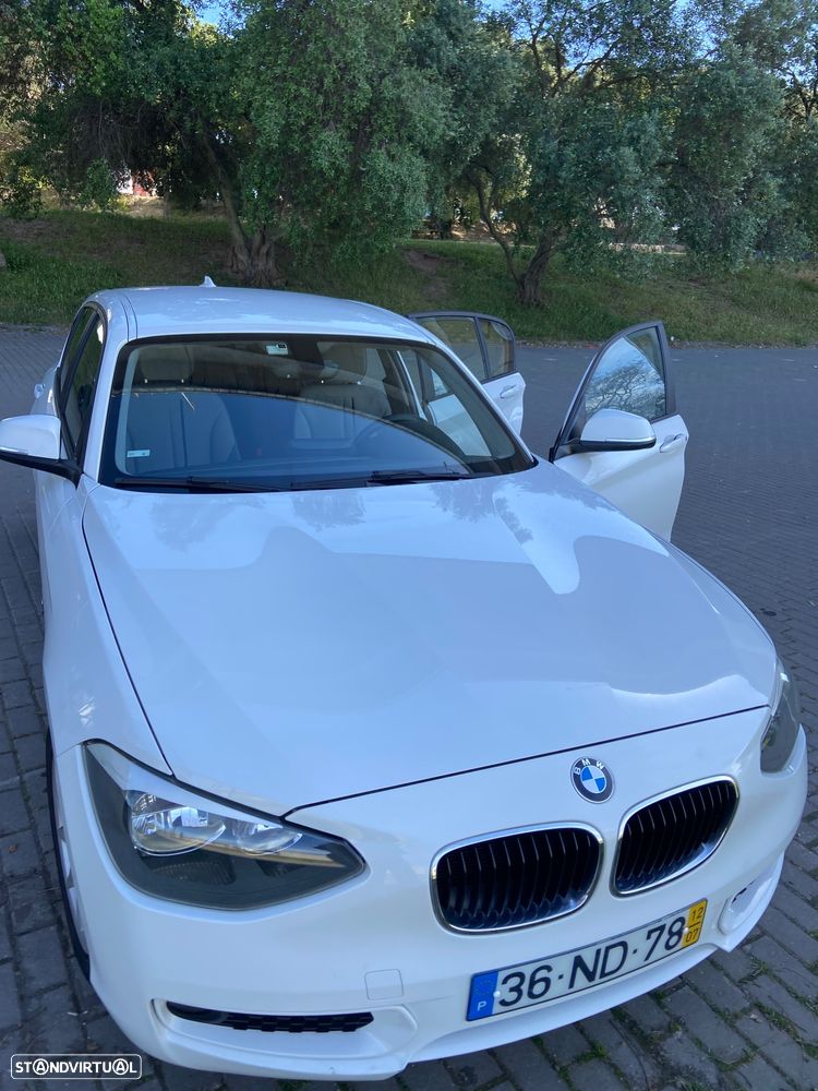 BMW 116 d EDynamics Line Urban - 18