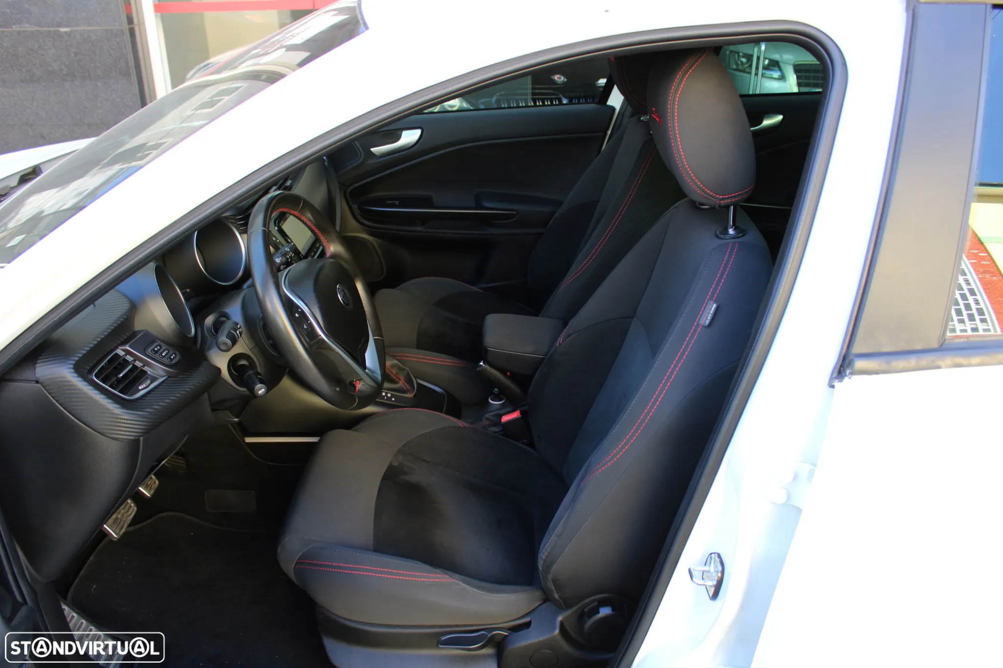 Alfa Romeo Giulietta 1.4 T M-air Sprint TCT - 21