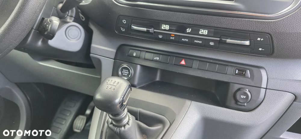 Opel VIVARO L3H1 2.0 122KM Zabudowa Serwisowa - 19