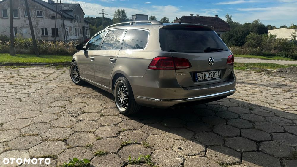 Volkswagen Passat 2.0 TDI Comfortline DSG - 7