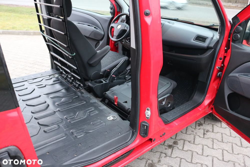Fiat DOBLO - 24
