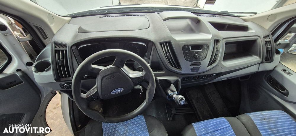 Dezmembram Ford Transit 2.0 TDCI 2017 - 8