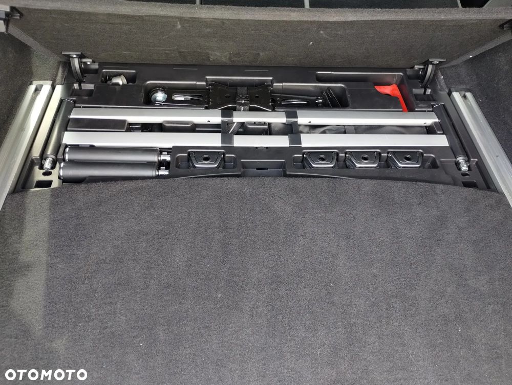 Audi A4 Avant 40 TDI Quattro S Line S tronic - 33