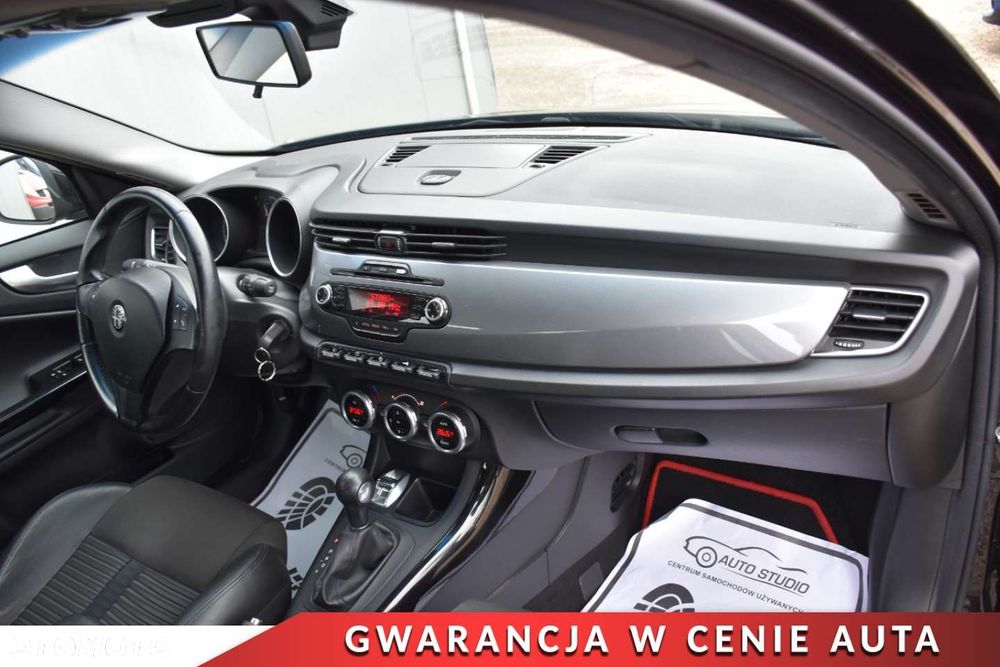 Alfa Romeo Giulietta 2.0 JTDM 20V TCT Speciale - 11