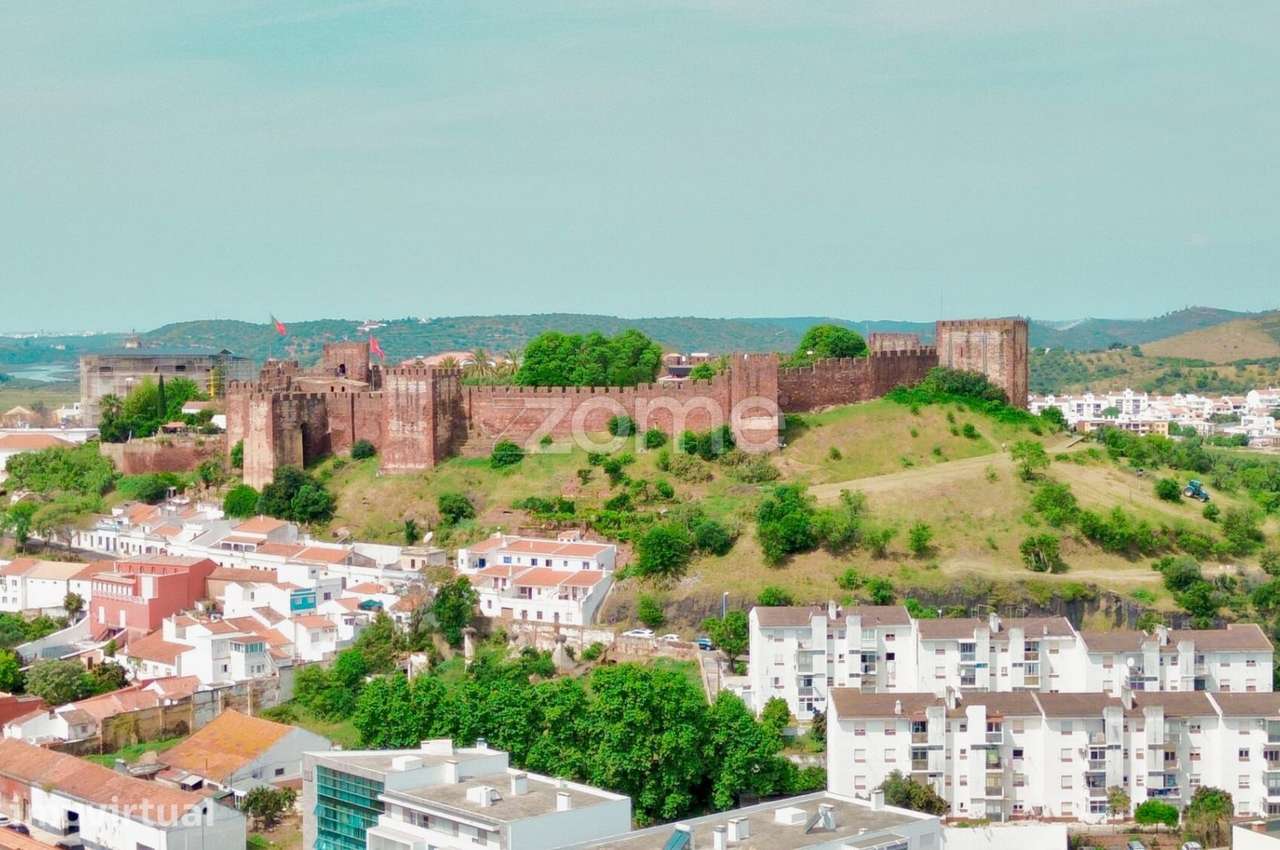 Apartamento T2+1 em Silves com lugar de garagem e terraço - Grande imagem: 2/28