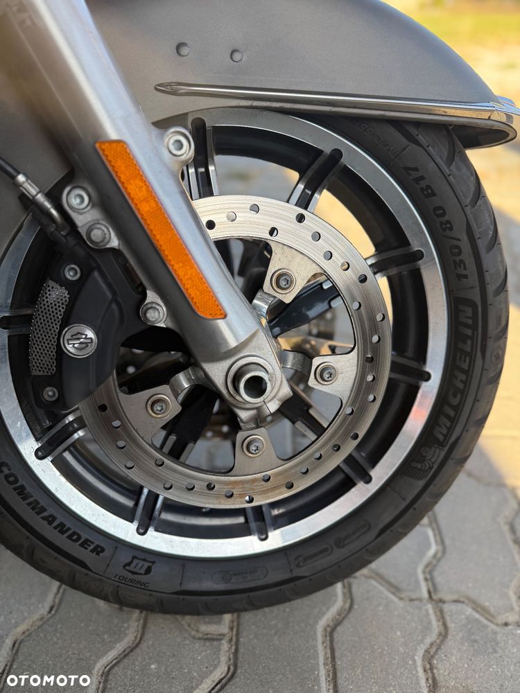 Harley-Davidson Electra - 14