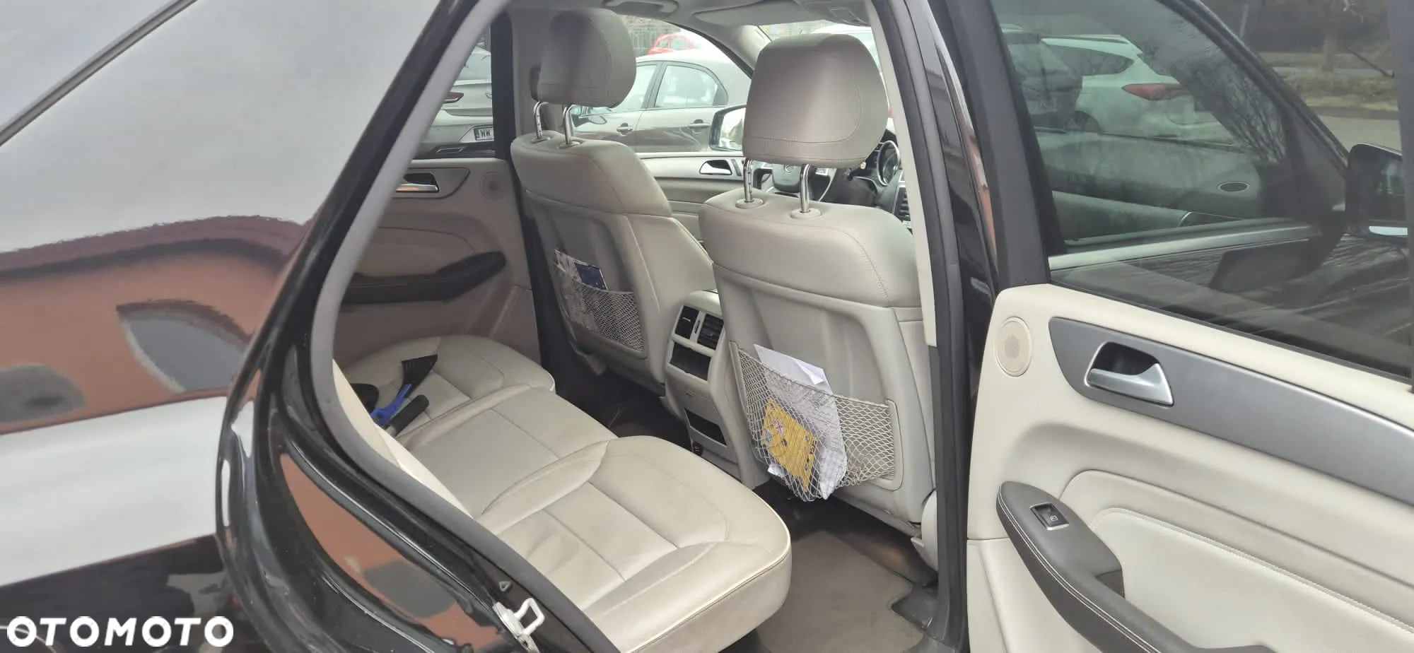 Mercedes-Benz ML 350 BlueTec 4-Matic - 11