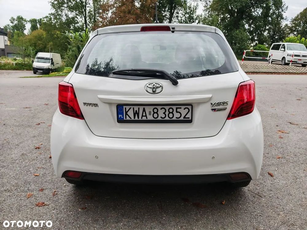 Toyota Yaris - 7