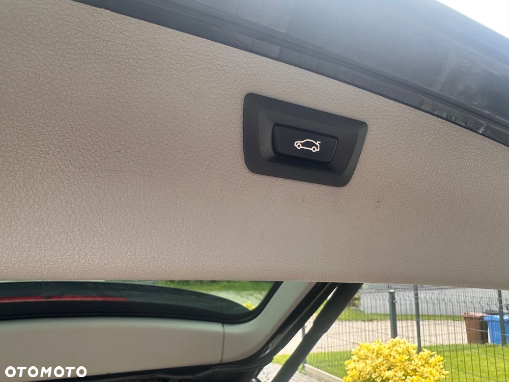 BMW Seria 3 - 11