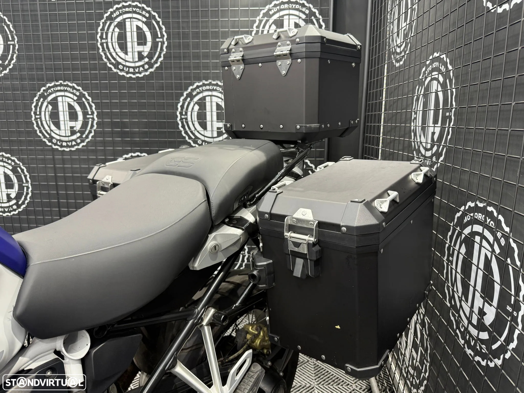 BMW R 1250 GS ADVENTURE HP (3 PACKS) - 11