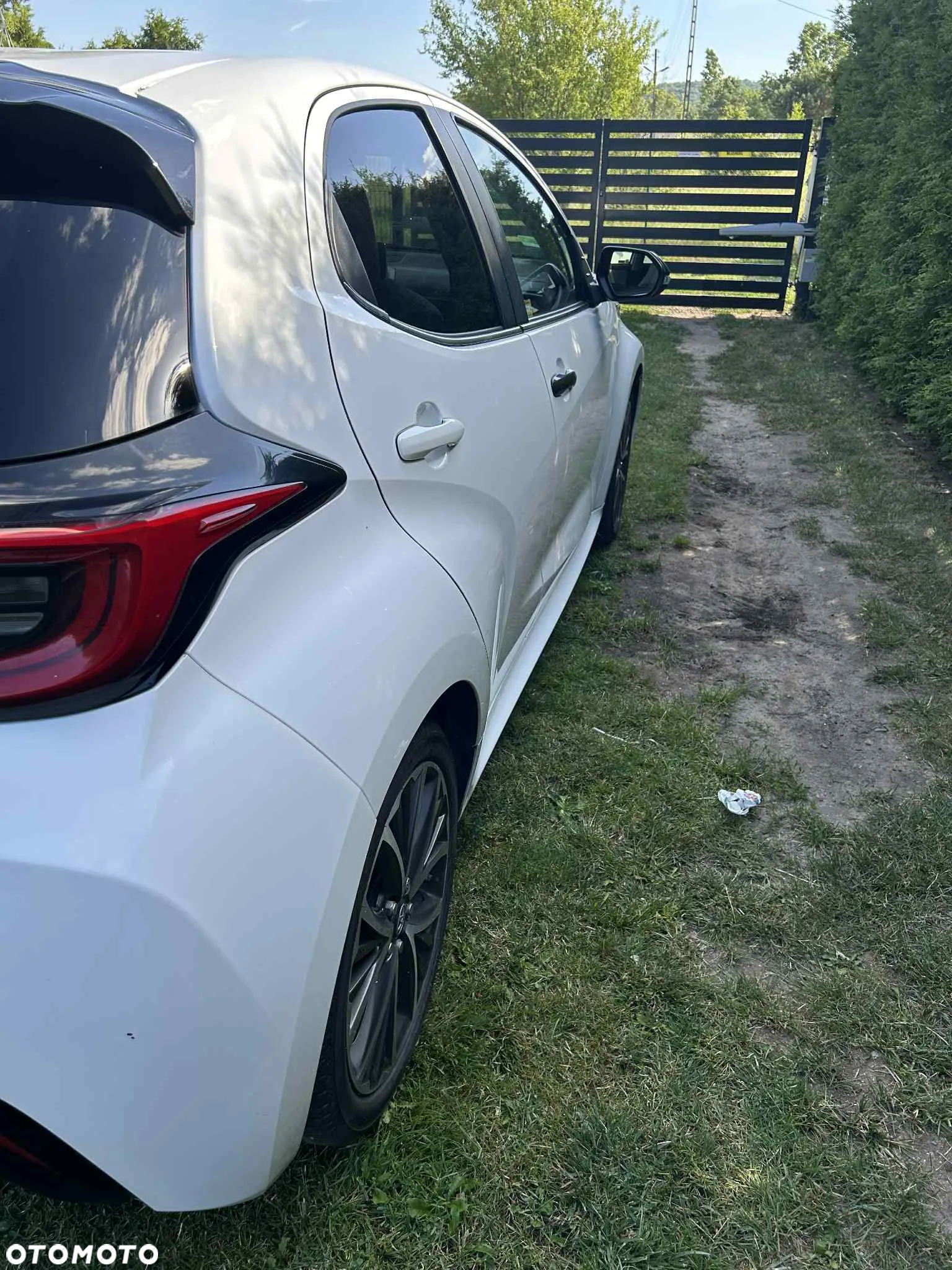 Toyota Yaris 1.5 Executive - 18